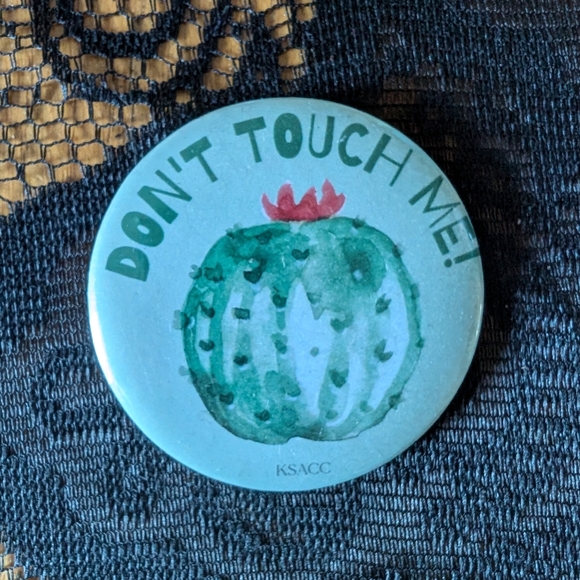 "Don't Touch Me" Cactus Flower Button - Picture 3 of 6